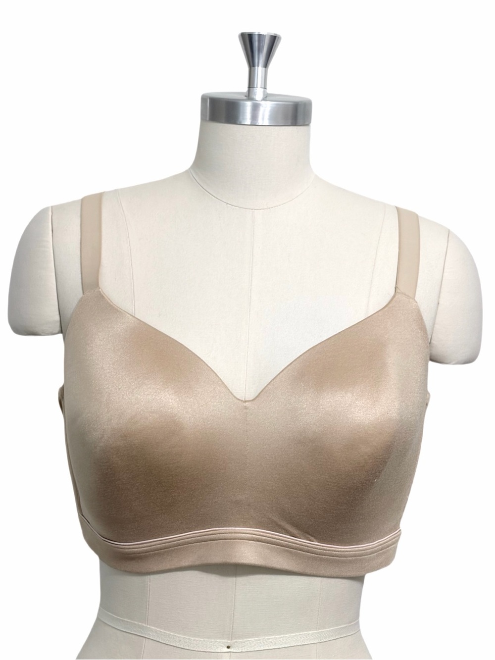 Cacique Lane Bryant Invisible Backsmoother Lightly Lined No-Wire Bra 40DD